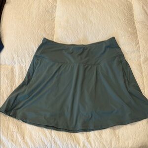 CALIA Women's Blue Skort Teal w shorts medium